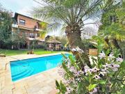 Casa em Condomínio, 4 dormitórios, 680 m², em Nova...