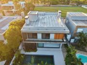 Casa em Condominio 5 dormitorios Bairro