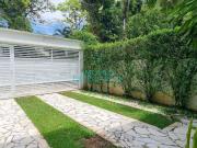 CASA EM CONDOMÍNIO A APENAS 80MTS DA PRAIA E BEM PRÓXIMA...