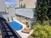 Casa em condomínio à venda, 3 quartos, 3 suítes, 4...