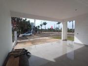 Casa em Condomínio à venda, 3 quartos, 3 suítes, 4...