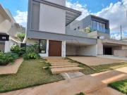 Casa em Condomínio à venda, 3 quartos, 3 suítes, 4...