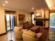 Casa em Condomínio à venda, 4 quartos, 4 suítes, 5...