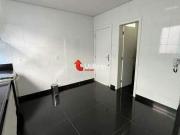 Casa em Condominio à venda, 4 quartos, 4 suítes, 8...