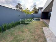 Casa em condomínio à venda, 5 quartos, 5 suítes, 4...