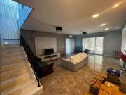 Casa em Condomínio à venda, 5 quartos, 5 suítes, 4...