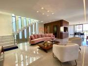 Casa em condomínio à venda, 6 quartos, 4 suítes, 4...