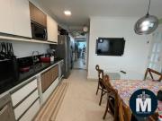 Casa em Condomínio à Venda com 2 quartos e 2 vagas,...