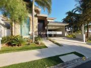 Casa em condomínio a venda com 4 suítes