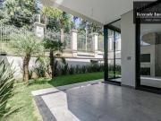 Casa em Condomínio à Venda com 4 suítes 4 vagas Santa...