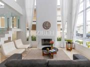 CASA EM CONDOMÍNIO À VENDA COM 4 SUÍTES EM SANTA FELICIDADE