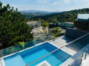 Casa em Condomínio à Venda de 4 dorm. 1165 CAV...