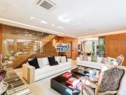 Casa em condomínio à venda em Alto de Pinheiros com 4...