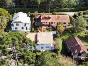 Casa em Condomínio à Venda em Campos do Jordão Bairro...