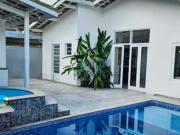 Casa em Condomínio à Venda em Horto Florestal Ubatuba/SP