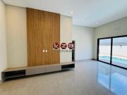 Casa em Condomínio à Venda em Valinhos SP no Jardim São...