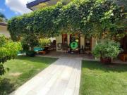 Casa em Condomínio a venda na Cidade Jardim com 4 quartos