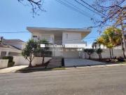 Casa em condomínio à venda no Angelo Vial