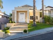 Casa em Condomínio à Venda no Bairro Campo Comprido em...