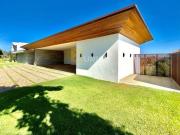 Casa em condomínio à venda no Condomínio Portal Japy...