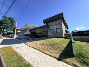 Casa em condomínio à venda no Condomínio Santa Isabel em...