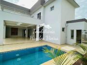 Casa em condomínio a venda no Swiss Park, 290 const. 400...