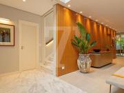 Casa em condomínio ao lado do Parque Ibirapuera com...