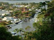 Casa em Condominio Balneario Praia do Pereque/Guaruja
