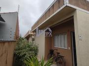 Casa em condomínio com 02 vagas e 02 dormitórios sendo...