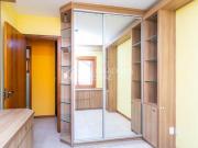 Casa em Condomínio com 13 2m² e 3 quartos com suíte no...