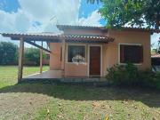 CASA EM CONDOMÍNIO COM 2 DORMITÓRIOS COM 1 VAGA COBERTA...