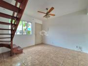 Casa em condomínio com 2 dormitórios e 1 vaga de...