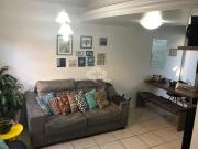 CASA EM CONDOMÍNIO COM 2 DORMITÓRIOS E 2 VAGAS...