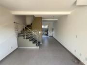 Casa em Condomínio com 2 dormitórios em Porto Alegre