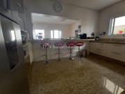 Casa em condomínio com 322 m² e 4 quartos0