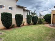 Casa em Condomínio com 3 dorm/1 suíte, churrasqueira e...