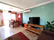 CASA EM CONDOMÍNIO COM 3 DORMITÓRIOS E 2 VAGAS