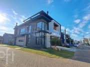 Casa em Condomínio com 3 dormitórios em Cachoeirinha