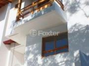 Casa em Condomínio com 3 dormitórios em Porto Alegre