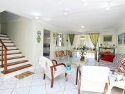 Casa em Condomínio com 3 dormitórios em Porto Alegre