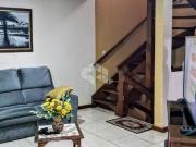 Casa em Condomínio com 3 quartos, 131 m2, suíte e 2...