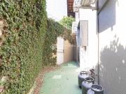 Casa em Condomínio com 3 quartos e 350m² para alugar em...