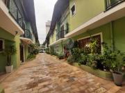 Casa em condomínio com 3 quartos em SANTANA