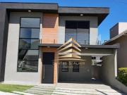 Casa em Condomínio com 3 Suítes à venda, 198 m² por R$...