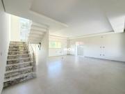 Casa em condomínio com 3 suítes à venda Pilarzinho...