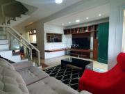 Casa em condomínio com 3 suítes no bairro Ipanema em...