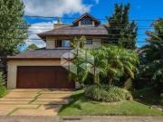 Casa em Condomínio com 4 dormitórios, 4 suítes, 6 vagas...