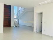 Casa em Condomínio com 4 dormitórios à venda, 273 m² por...