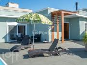 Casa em Condomínio com 4 dormitórios em Florianópolis