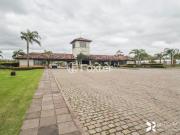 Casa em Condomínio com 4 dormitórios em Porto Alegre